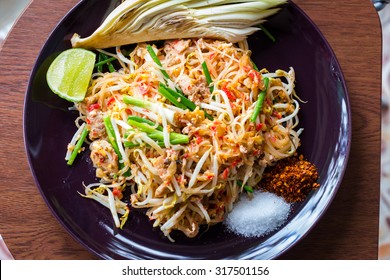 Thai Fried Noodles with pork (Pad Thai).select focus - Shutterstock ID 317501156