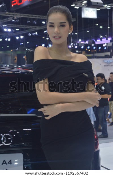 Thai pretty girls sexy car wash, MOTOR EXPO\
2017, There are IMPACT Arena, Exhibition and Convention Center in\
BANGKOK, THAILAND - 2 December\
2017