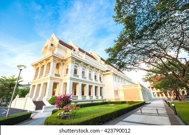 Thai Style Building (Chulalongkorn University)
