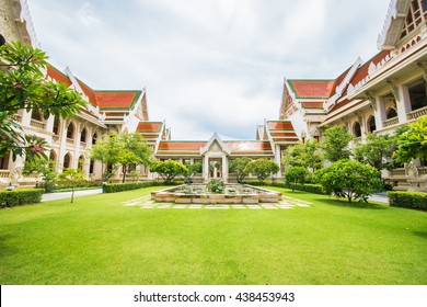 Thai Style Building (Chulalongkorn University)
