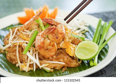 Thai style noodles - Shutterstock ID 115102543