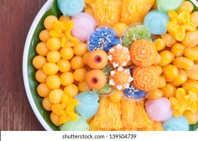 Thai sweets, or Khanom Thai?Ã?Â�, have unique, colorful appearance and distinct flavors. The art of Thai desserts have been passed down through the generations.
