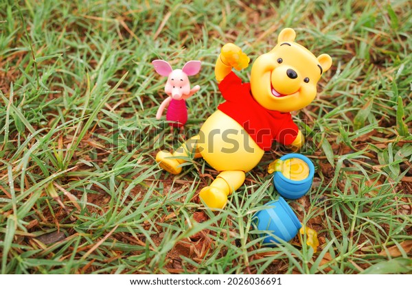 Broche Acrílico De Winnie Pooh-libre de Reino Unido P&p. CG2003 
