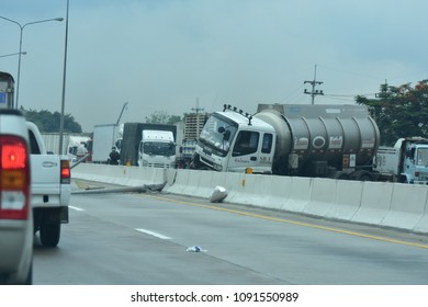  THAILAND Chonburi-April 4 ,2018: Isuzu Gas Truck Accident Hit The Electric Pole On Motorway In THAILAND