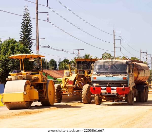 Thailand, Surat
Thani - January 29, 2020: Road construction. Road works and road
equipment. Road scraper
operation