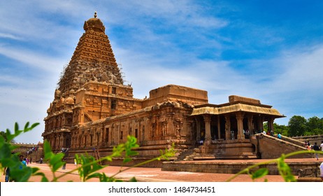 THANJAVUR, INDIA - AUGUST 22 2019 Brihadeeswarar Temple Brihadishvara Rajes...