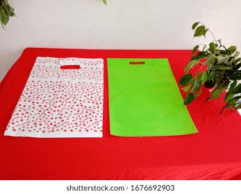 Thank You Bag With Green Non Woven Shopping Bags On Red Background, Polypropylene Fabric Bag