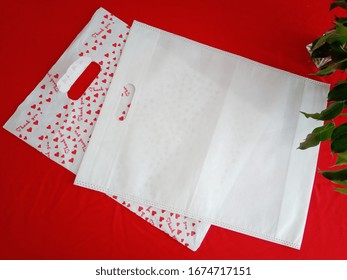 Thank You Bag With White Non Woven Shopping Bags On Red Background, Polypropylene Fabric Bag