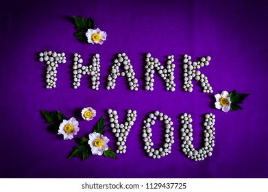 Thank You Letters Buds Flowers Foto Stock Photo 1129437725 | Shutterstock