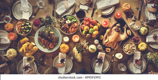 Thanksgiving Celebration Traditional Dinner Table Setting Concept