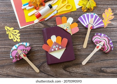 Thanksgiving Craft Bookmark Turkey Paper And Toy Stics Puppets Turkey. Childrens Art Project, Handmade, Crafts For Kids.