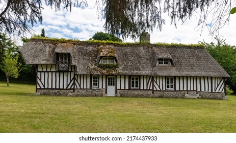 A thatched cottage in Normandy, on the banks of the Seine, beautiful house - Shutterstock ID 2174437933