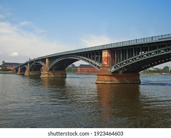 Theodor Heuss Bridge In Germany