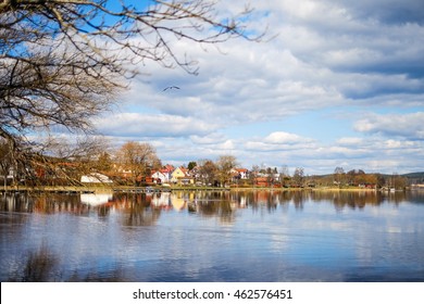 There Are Many Lakes And Moraines Left Over, Legacies Of The Last Glacial Period, Which Ended About Ten Millennia Ago.