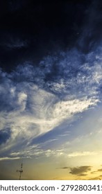 the thick texture of the sky approaching evening
