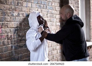 1,639 Gang Men Holding Gun Images, Stock Photos & Vectors | Shutterstock