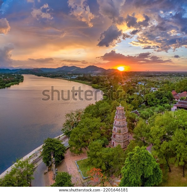 The Thien Mu Pagoda is one of the ancient pagoda in\
Hue city.It is located on the banks of the Perfume River in\
Vietnam\'s historic city of Hue. Thien Mu Pagoda can be reached\
either by car or by boat