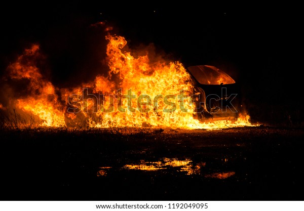 Τhe thieves burn a job car after robbery Athens
Greece City Acharnes