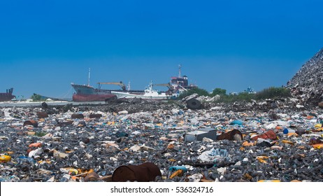 THILAFUSHI, MALDIVES - 30 11, 2016: Open Dump Site In A Lagoon Area Of Thilafushi, Where Large Amount Of Unsegregated Waste Being Dumped Every Day