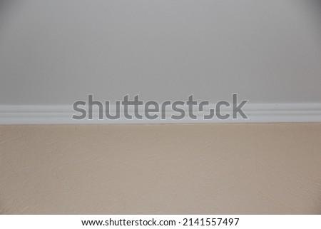 Thin white ceiling cornice. Backgrounds