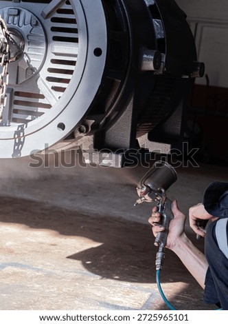 Third set consisting of a collection of images showing the compressor motor overhaul process before and after service. Industrial electric motor, 300 horsepower, 2-pole, 2800 RPM, 380V.