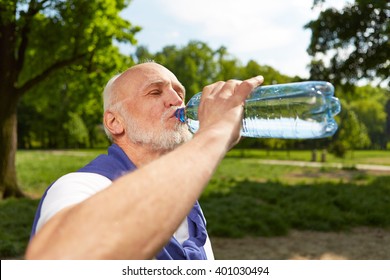 8,828 Old man drinking water Images, Stock Photos & Vectors | Shutterstock