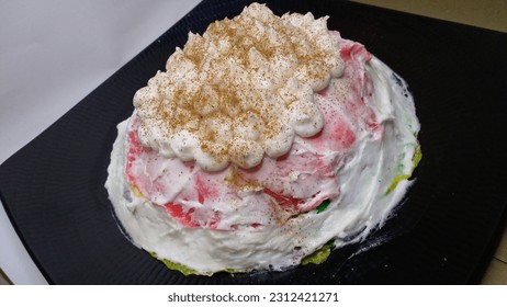 this is a cake with the basic ingredients of powdered sugar and flour and chicken eggs. it's very tasty and delicious