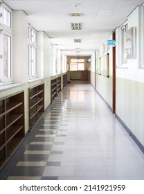 This is the corridor of a Korean school.                               