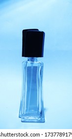 This Is Image Of Empty Spraying Bottle Which Can Be Used For Keeping And Making Sanitizer Bottle At Home.