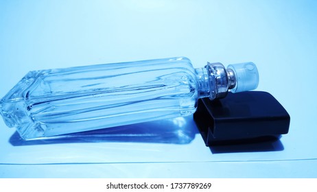 This Is Image Of Empty Spraying Bottle Which Can Be Used For Keeping And Making Sanitizer Bottle At Home.