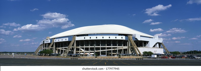 This Is Texas Stadium. It Is The Home Of The Dallas Cowboys.