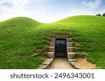 This is the tomb of King Muryeong, the 25th king of Baekje, located in Gongju-si, Chungcheongnam-do. It is designated as Historic Site No. 13 of the Republic of Korea.