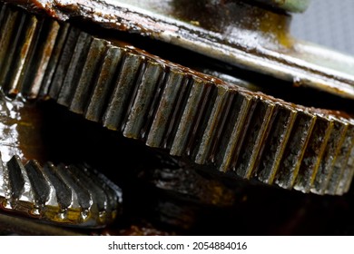 This Is A View Of The Transmission Mechanism From The Crank To The Chuck Of An Old Hand Drill. Worn Grease Can Be Seen On The Cog Wheels Of This Unit.