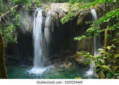 30,360 Tropical island waterfall Images, Stock Photos & Vectors ...