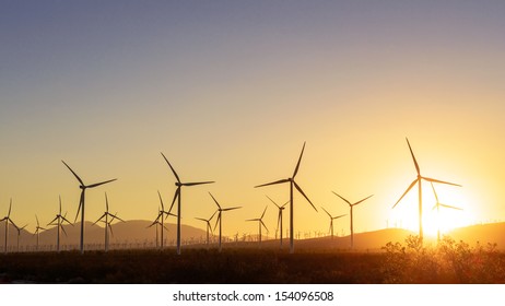 Thousands Of Wind Turbines, In Tehachapi Pass, California.