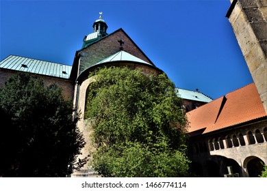 Hildesheim Images Stock Photos Vectors Shutterstock