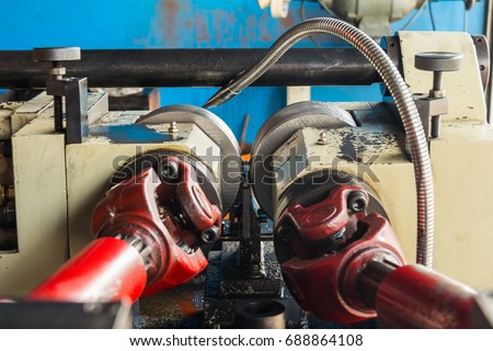 Thread rolling (nut and bolt making) machine