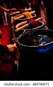 The threads painted in  cask