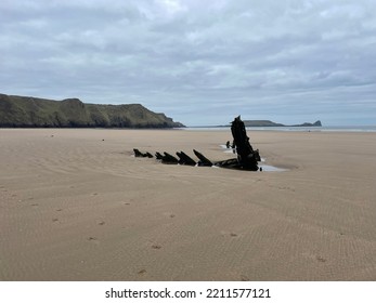 Three Cliffs Swansea Shipwreck Beach