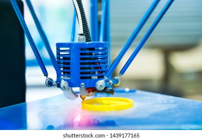 Three dimensional printing machine,3D printer.