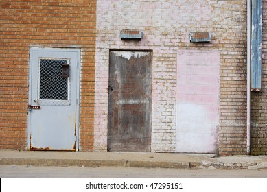 Three Door Alley