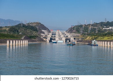 93 Three Gorges Dam Ship Lift Images, Stock Photos & Vectors 