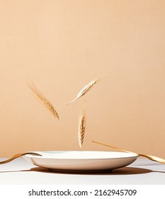 three grains flying into an empty plate, the concept of starvation in Europe due to grain shortages