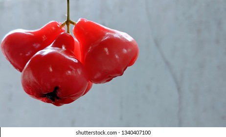 Three in one jambakka small apple fruit
