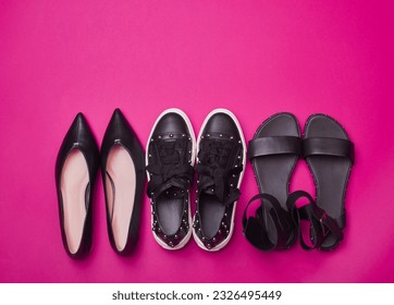 Tres pares elegantes zapatos