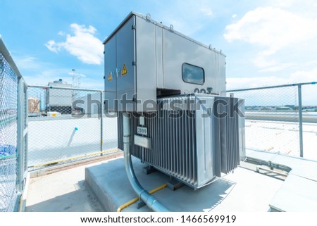 Three phase (2000 kVA) corrugated fin hermetically sealed type oil immersed transformer