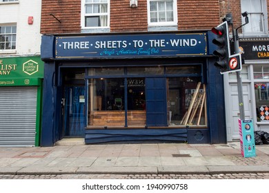 Three Sheets To The Wind Anglo - Austrian Family Pub Front On Rochester High Street, Medway, Kent, UK. March 2021.