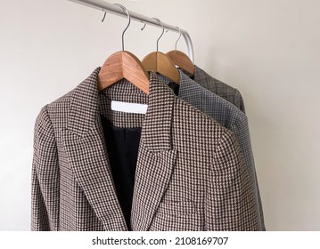 997 Tuxedo hanger Images, Stock Photos & Vectors | Shutterstock