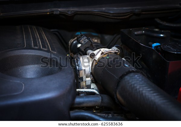 Throttle Body in the engine, Maintenance of\
diesel engine.