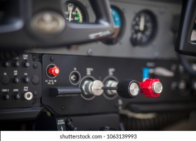 Throttle Cessna 172